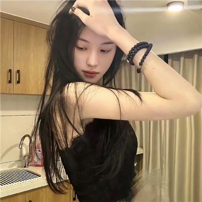 女警出更